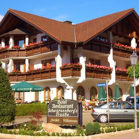 Hotel Schwarzenbergs Traube Glottertal Exterior foto